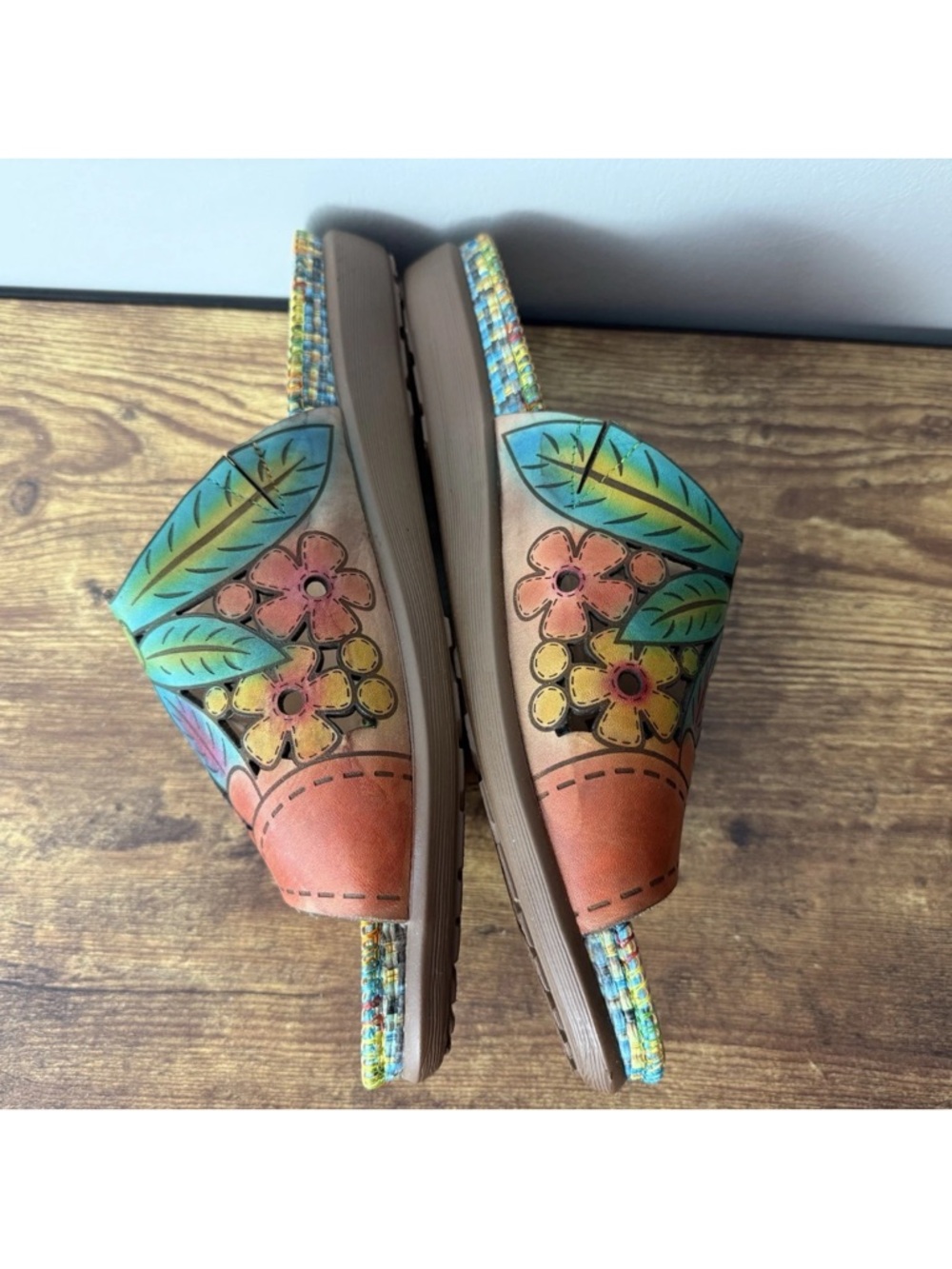 L'Artiste Soloa Spring Step Sandals Size 41 US 9.5 10 Slip On Leather Floral - Picture 7 of 10